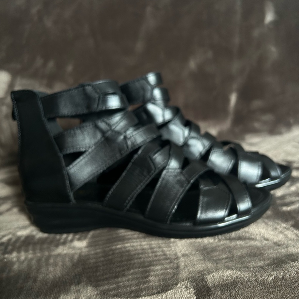 Elegant Black Gladiator Sandals